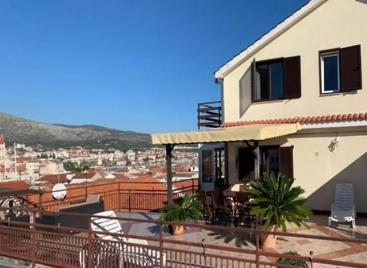 Fresh Apartments Dar Orlic Trogir