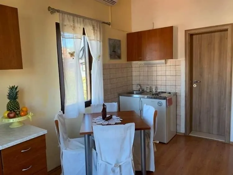 Fresh Apartments Dar Orlic Trogir Croatia