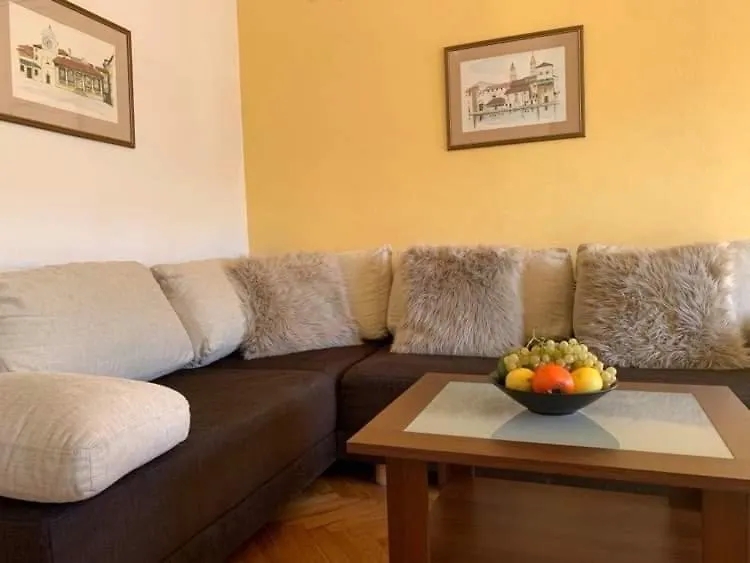 Fresh Apartments Dar Orlic Trogir Croatia