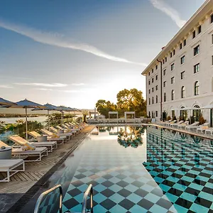 Hotel Brown House &