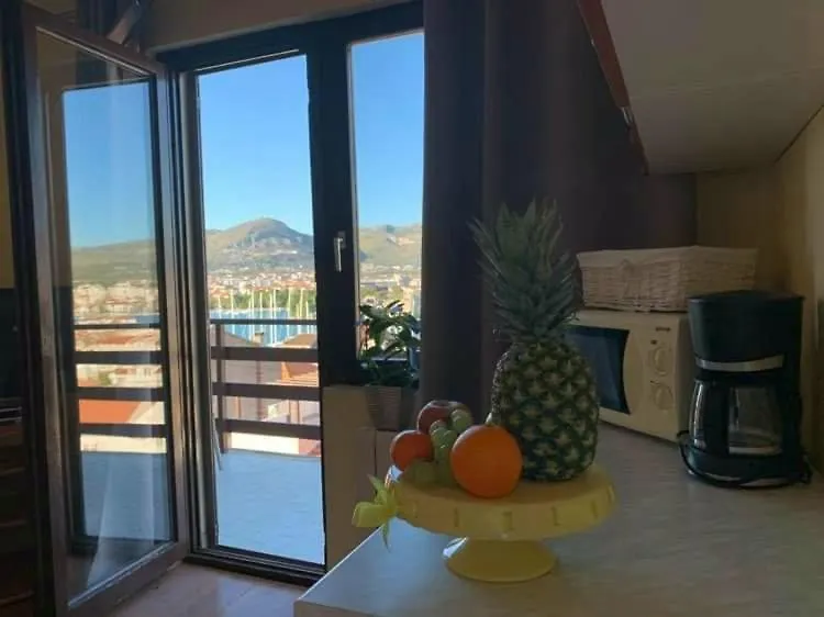 Fresh Apartments Dar Orlic Trogir 3*,