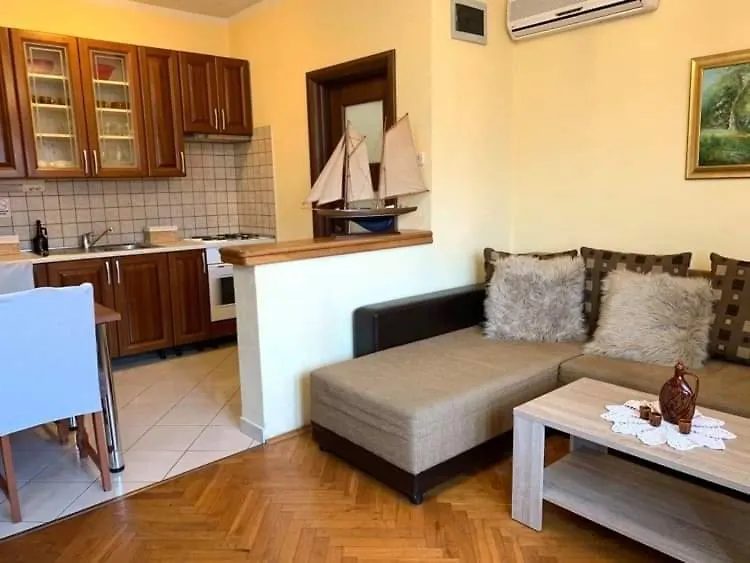 Fresh Apartments Dar Orlic Trogir 3*,