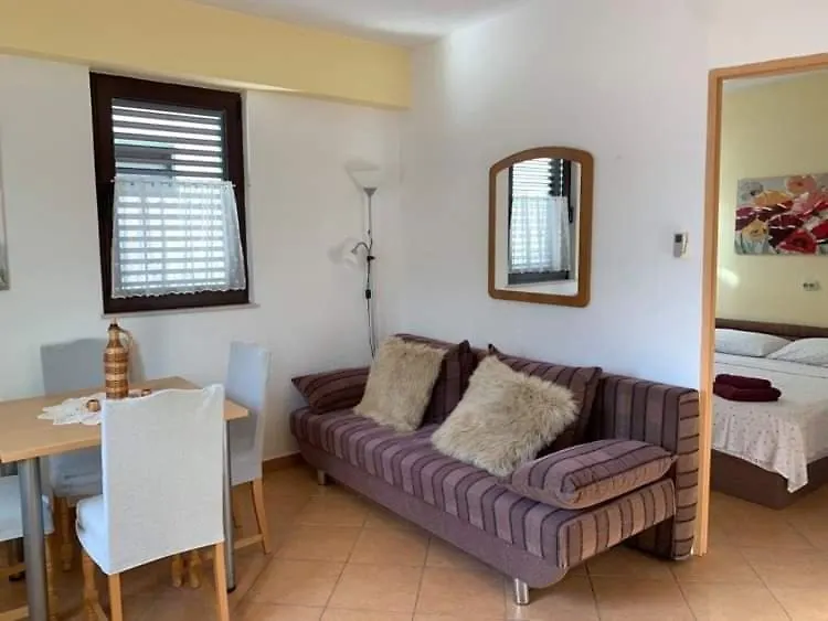 Fresh Apartments Dar Orlic Trogir