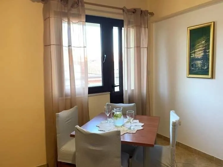 Fresh Apartments Dar Orlic Trogir Appart hôtel